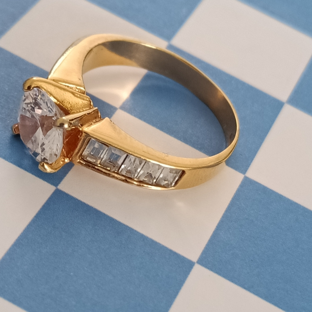 Vintage 18 K Gold Plated Ring with Clear Accents, size 8.5